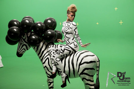 Rihanna Gets Flirtatious in Snippet of 'Rude Boy' Music Video