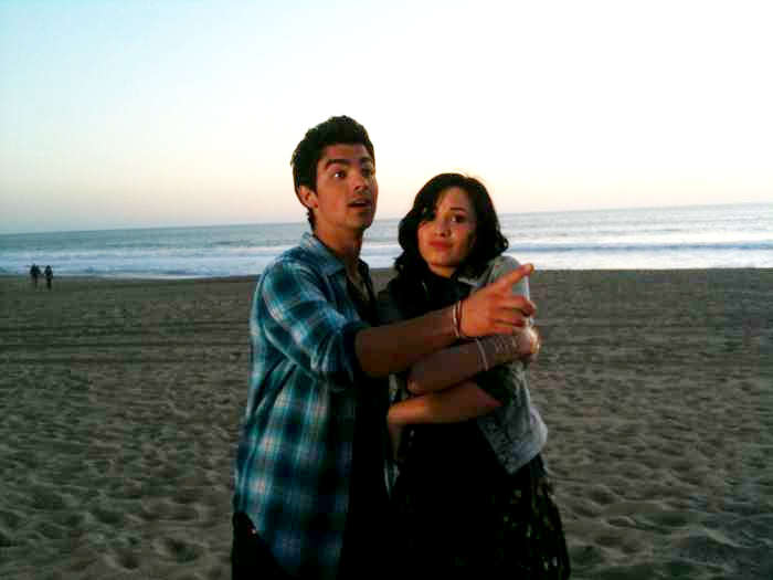Behind-the-Scene of Joe Jonas and Demi Lovato's 'Make a Wave' Video
