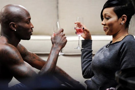 Monica Goes to Courtroom in 'Everything to Me' Music Video