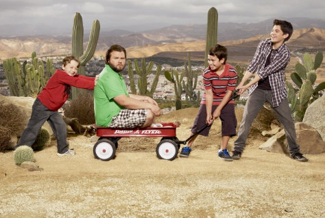 New Promo of FOX's New Comedy 'Sons of Tucson'