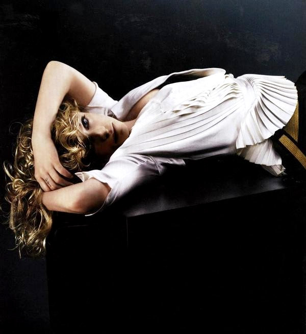 Video Premiere: Goldfrapp's 'Rocket'