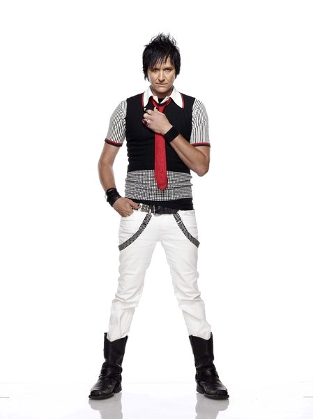'Project Runway' Season 7 Winner Is Seth Aaron Henderson