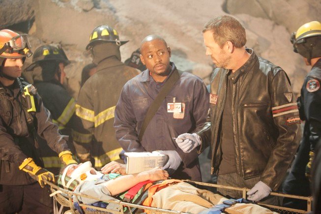 'House M.D.' Shares 2 Minutes of Season 6 Finale
