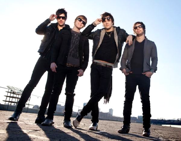 Video Premiere: Boys Like Girls' 'Heart Heart Heartbreak'