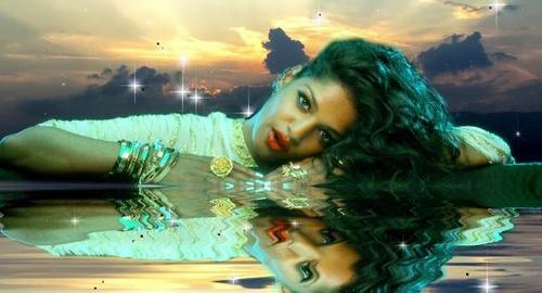 Video Premiere: M.I.A.'s 'XXXO'