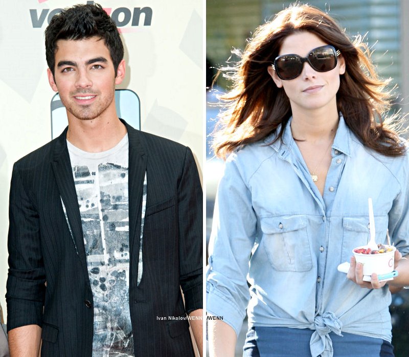 Joe Jonas 'Is Head Over Heels for' Ashley Greene