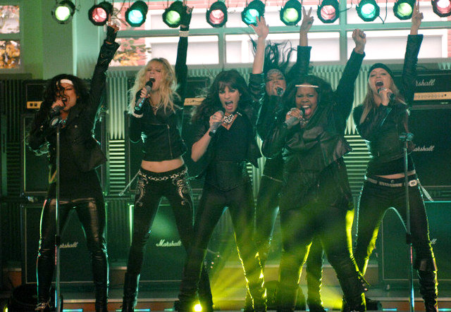 'Glee' 2.06 Video Preview: Never Been Kissed