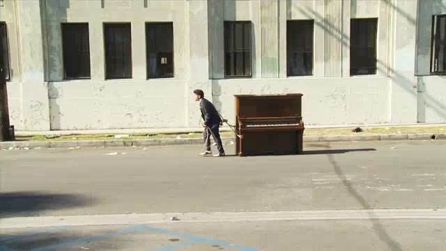 Official Behind-the-Scene of Bruno Mars' 'Grenade' Music Video