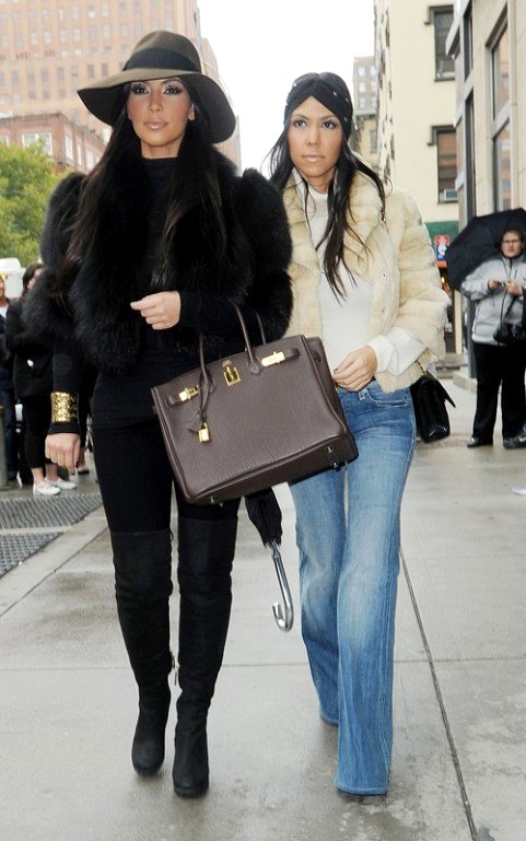 Kanye West Pops Up in 'Kourtney and Kim Take New York' Promo