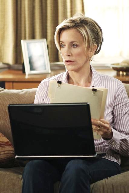 'Desperate Housewives' 7.14 Preview: 'He's Dead'