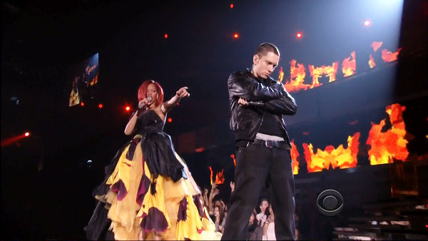 2011 Grammys: Rihanna, Eminem, Dr. Dre & Drake's Live Performances