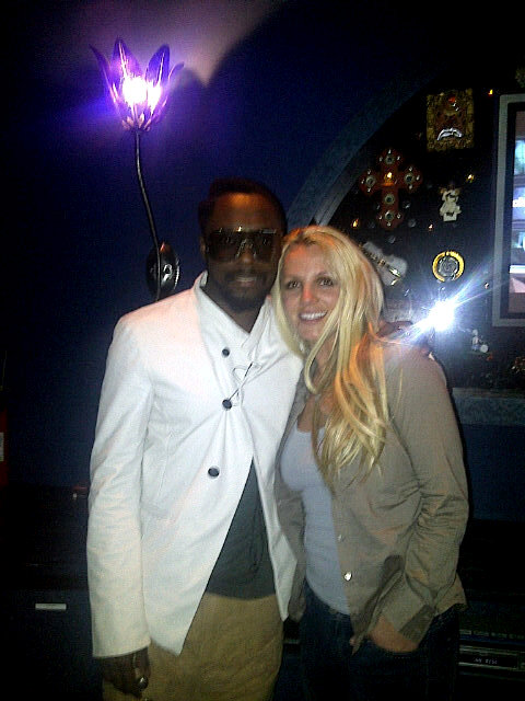 Official Snippet of Britney and will.i.am's Duet 'Big Fat Bass'