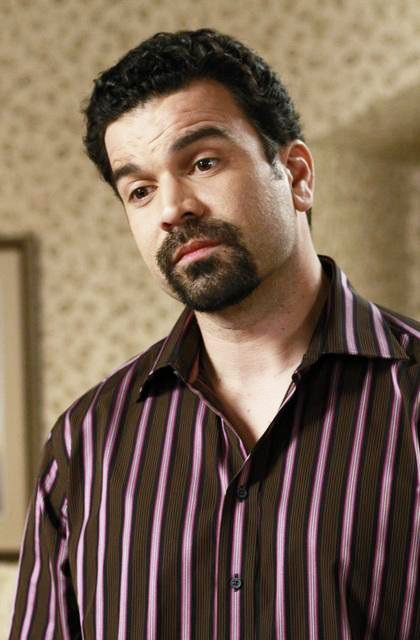 'Desperate Housewives' 7.18 Preview: Carlos May Be a Killer