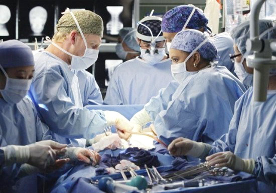 'Grey's Anatomy' 7.18 Promo: The Music in Emergency Room