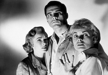 A and E Network Picks Up 'Psycho'-Inspired 'Bates Motel' to Series
