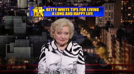 Video: Betty White Takes a Jab at Anthony Weiner on 'David Letterman'