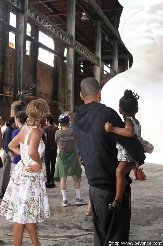 Beyonce Shares Sweet Family Photos Amid Cheating Rumors