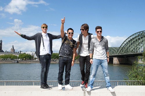 Big Time Rush Do a Duet With Keenan Cahill in New 'Boyfriend' Video