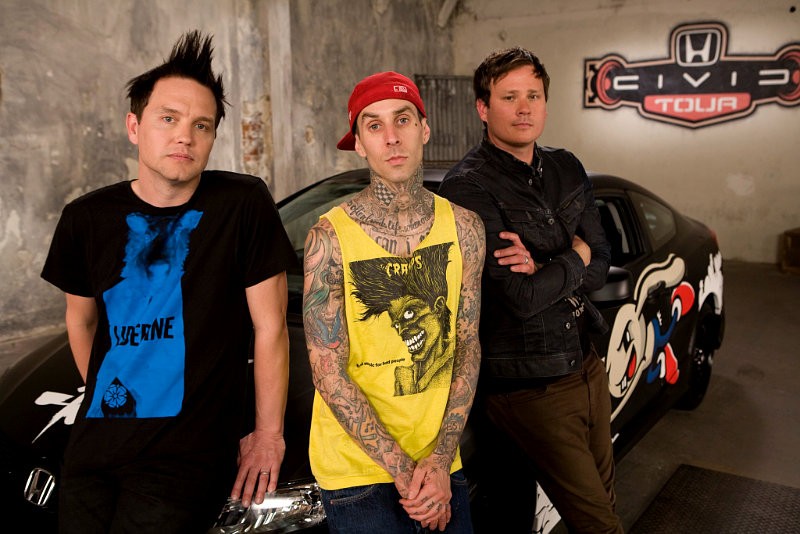 Video Premiere: Blink-182's 'After Midnight'