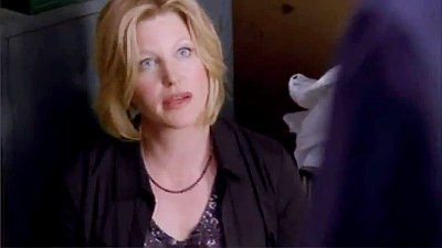 'Breaking Bad' 4.07 Preview: Will Skyler Wash Her Hands of Walt's Dirty Job?