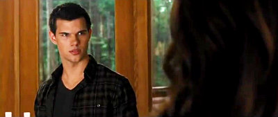 New 'Breaking Dawn I' Clip: Jacob Needs More Blood to Save Bella
