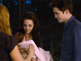 'Breaking Dawn II' Teaser Trailer: Volturi Coming After Renesmee