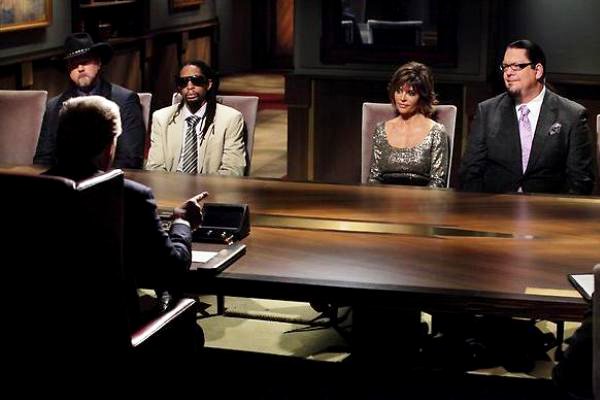 'Celebrity Apprentice' Recap: Two Final Contestants Tackle Last Project With Six Ousted Members