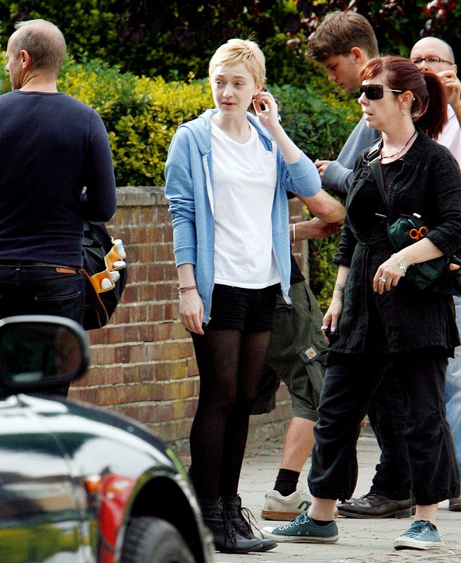 Dakota Fanning Cuts Hair Super Short for 'Now Is Good'