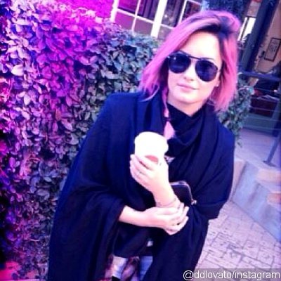 Demi Lovato Not Engaged to Wilmer Valderrama
