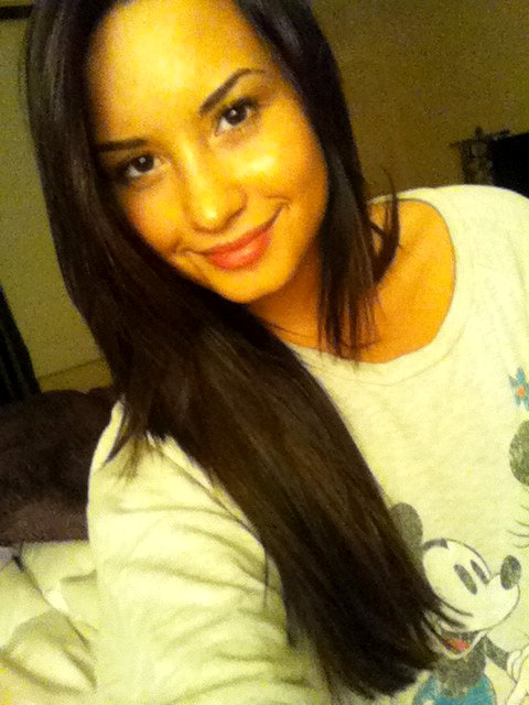 Demi Lovato Dyes Hair Back to Brunette