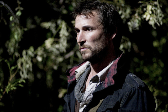 Description of 'Falling Skies' Clips Screened at WonderCon