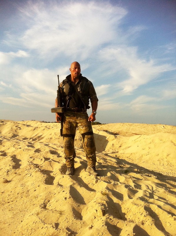'G.I. Joe 2': First Look at Dwayne Johnson in Roadblock's Full Costume