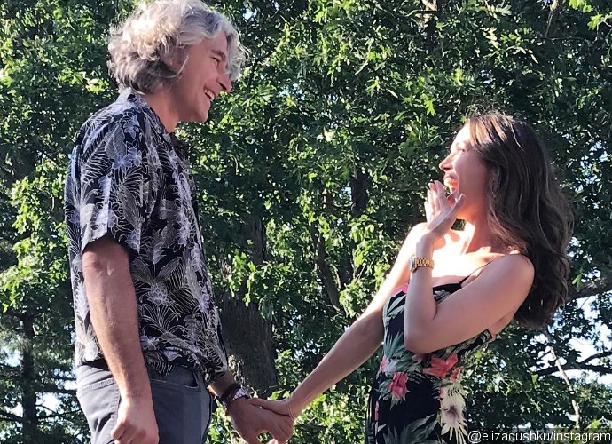 Eliza Dushku Debuts Stunning Engagement Ring From Fiance Peter Palandjian
