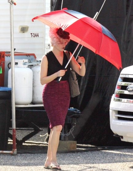 First Look at Elizabeth Banks in 'The Hunger Games'