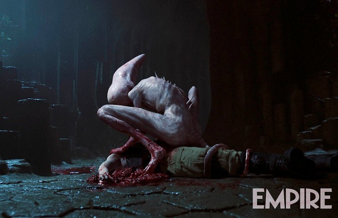 Gruesome Neomorph Chomps on a Human in 'Alien: Covenant' New Photo
