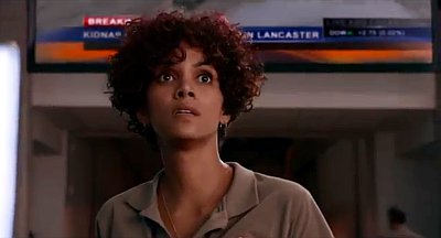 Halle Berry Deals With Serial Killer in First 'The Call' Trailer