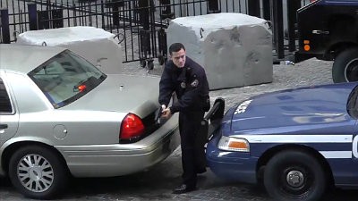 Video: Joseph Gordon-Levitt Films Hostage Scene for 'Dark Knight Rises'
