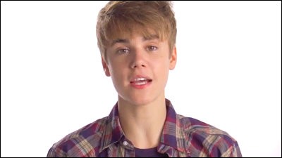 Video: Justin Bieber Promotes Responsible Text Messaging
