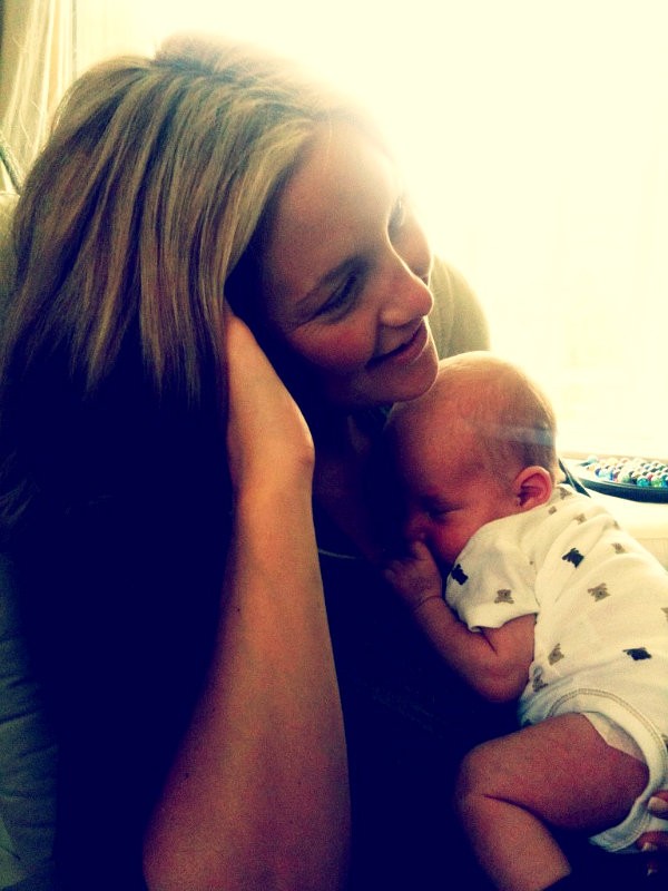 Kate Hudson's Fiance Offers First Look of Baby Bingham