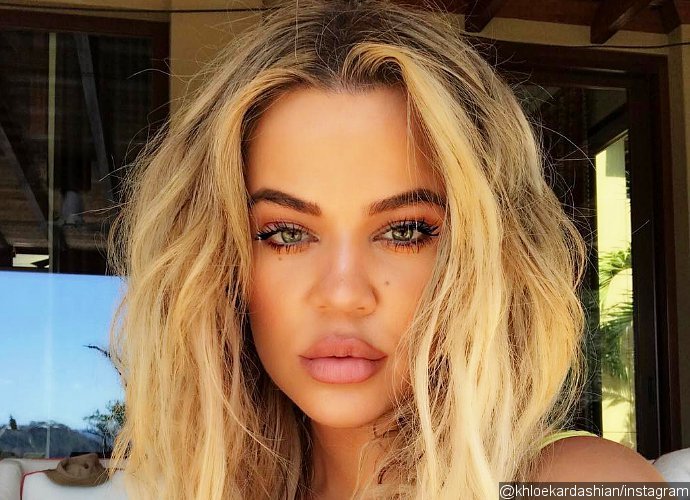 Kardashian Sparks Plastic Surgery Rumors After Showing Fuller Lips Khloe Kardashian Sparks Plastic Surgery Rumors After Showing Fuller Lips