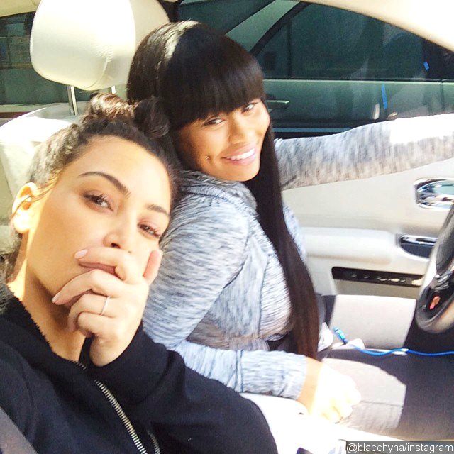 Kim Kardashian Wears No Makeup in Selfie With Blac Chyna