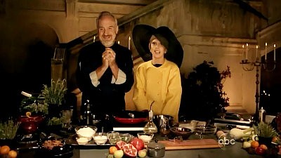 Video: Lady GaGa Cooks With Chef Art Smith on 'A Very GaGa Thanksgiving'