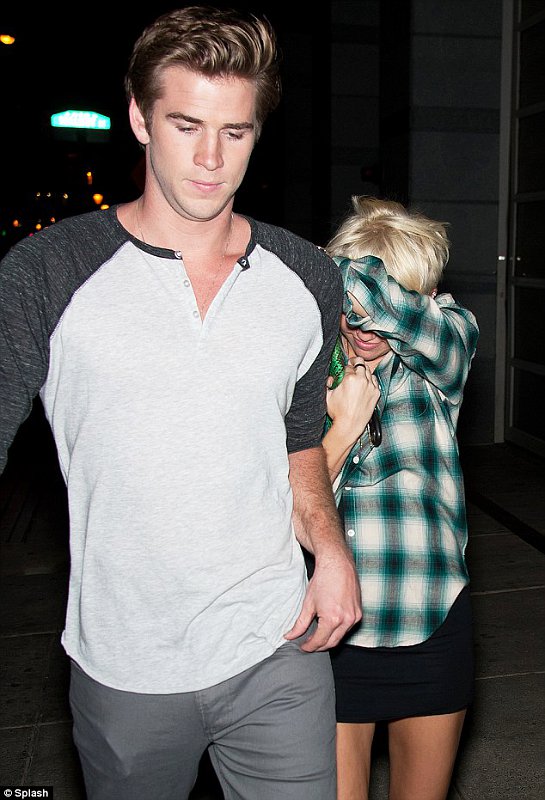 Liam Hemsworth Loves Miley Cyrus' New Short Haircut