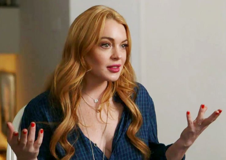 Lindsay Lohan Admits to Drinking Alcohol Again on Reality Show