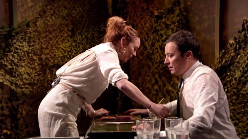 Video: Lindsay Lohan Plays Water War With Jimmy Fallon on 'Tonight Show'