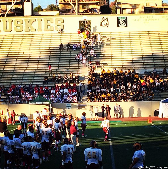 Videos: 'Man of Steel 2' Filming Gotham Vs. Metropolis Football Game