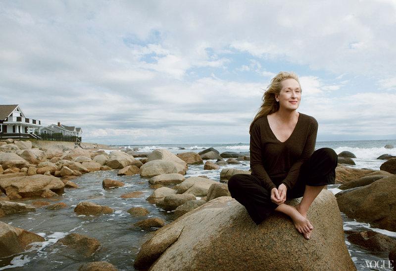 Meryl Streep Becomes the Oldest Cover Girl for Vogue at 62