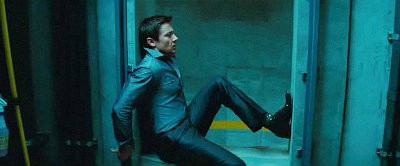 New 'Mission Impossible 4' Clip: Jeremy Renner Takes a Deadly Jump