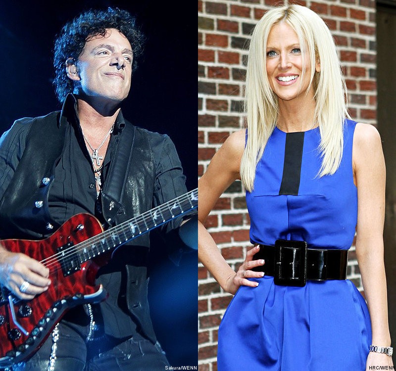 Video: Neal Schon Surprises Michaele Salahi With Birthday Serenade