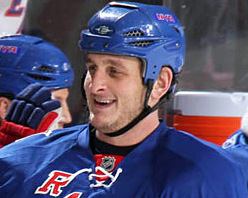 NHL Player Derek Boogaard Found Dead at Age 28